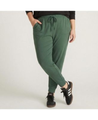 Plus Size Signature Jogger Pants