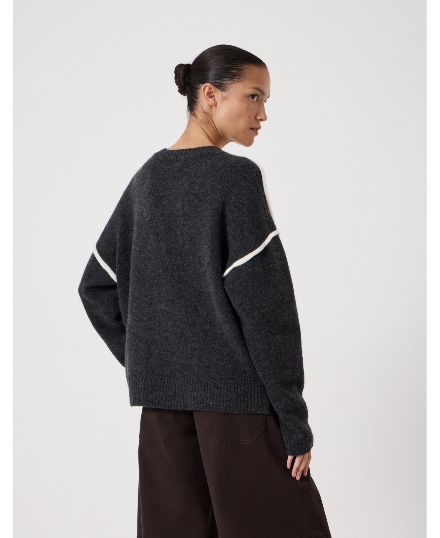 Women's Billie Wool Blend V Neck Sweater