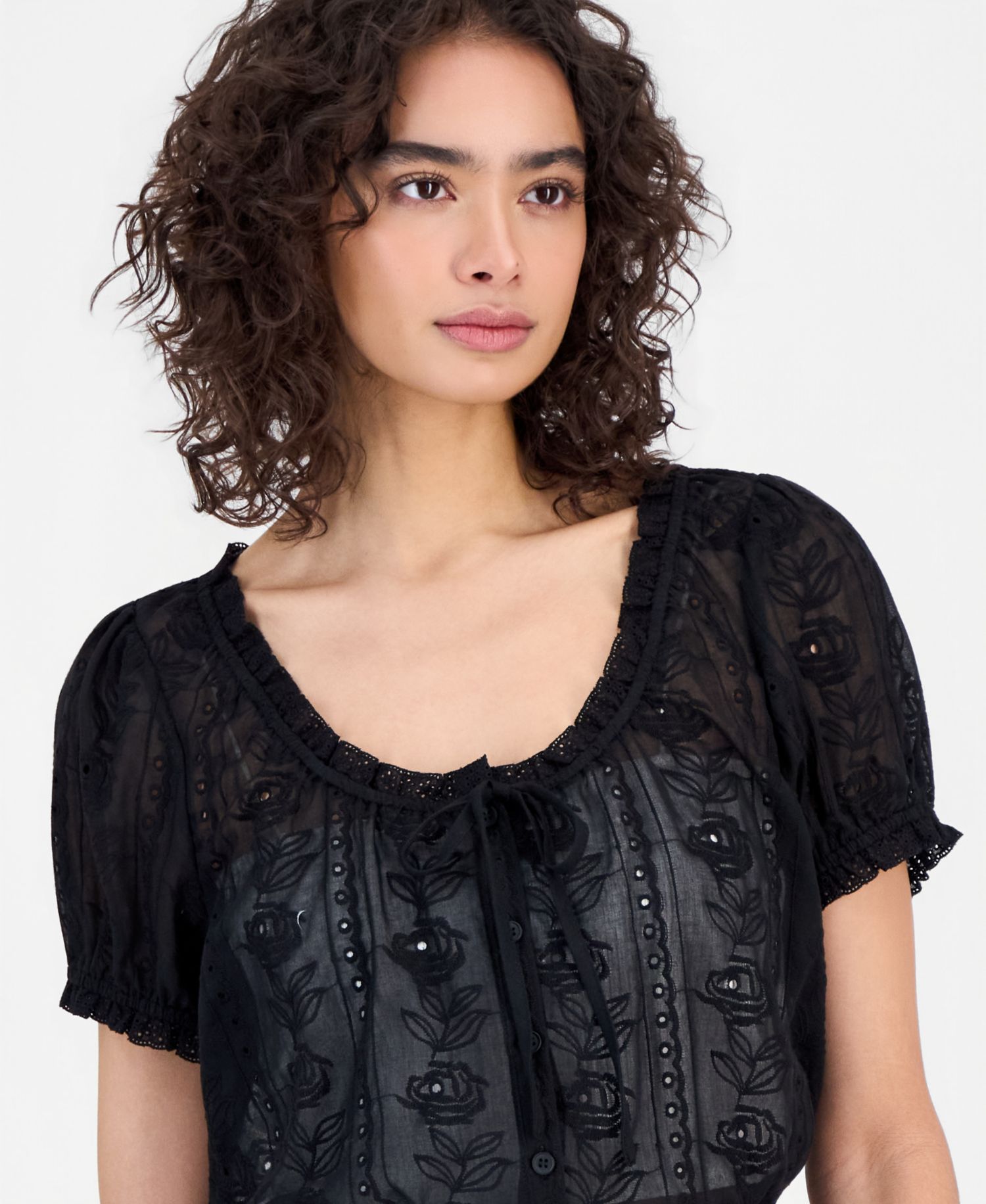 Plus Size Cotton Embroidered Cropped Blouse