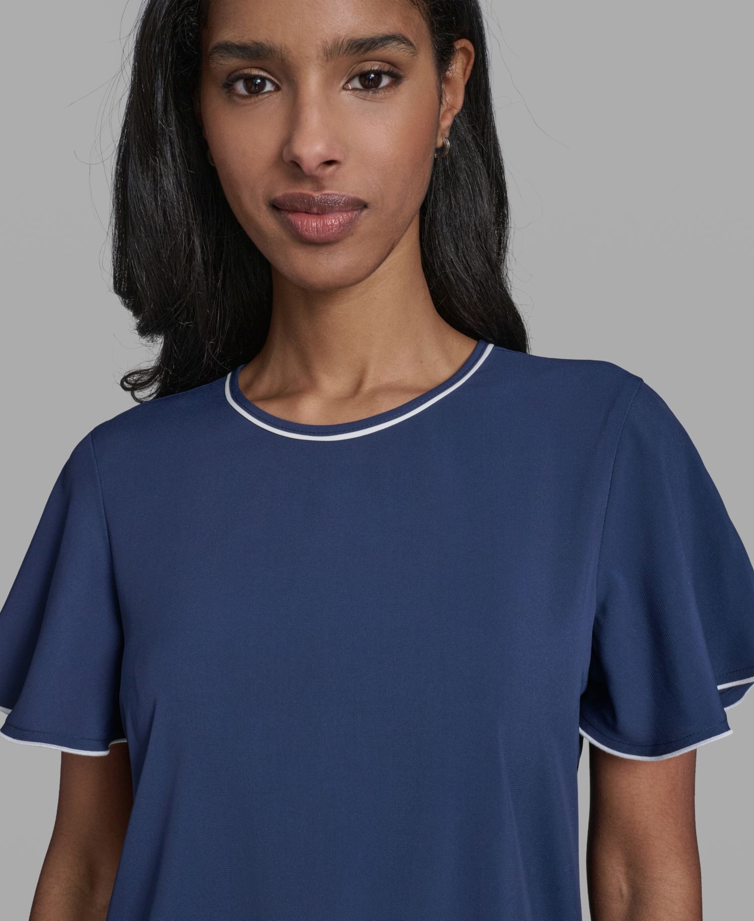 Women's Crew Neck Short-Sleeve Blouse