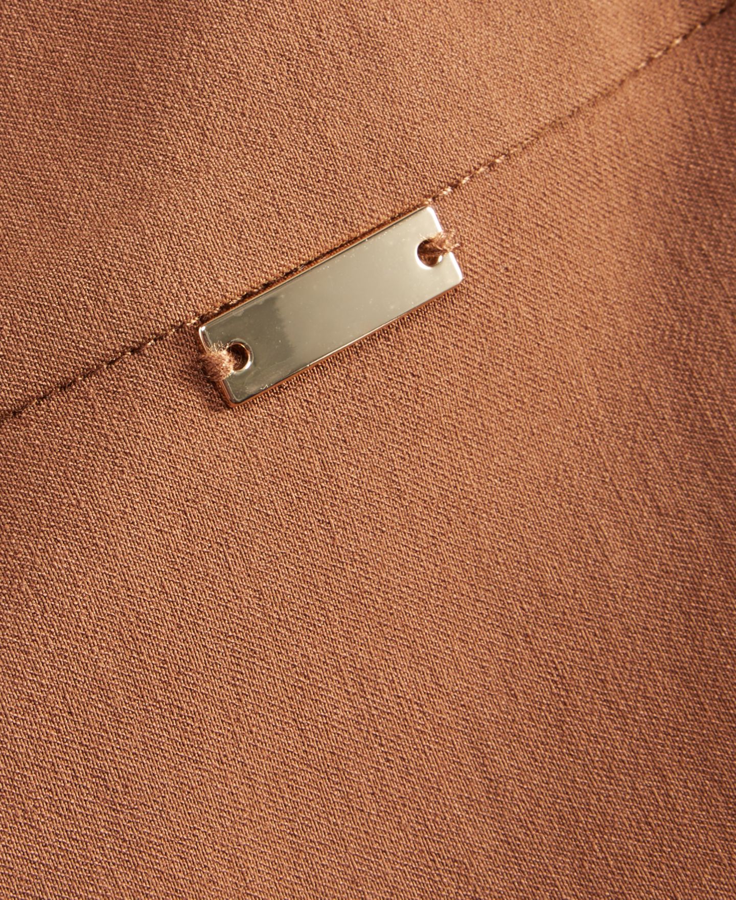 Женские брюки I.N.C. International Concepts Petite Tummy-Control Pull-On Capri, цвет: Коричневый — фото 2