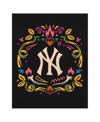 Women's Black New York Yankees Día De Los Muertos V-Neck T-Shirt