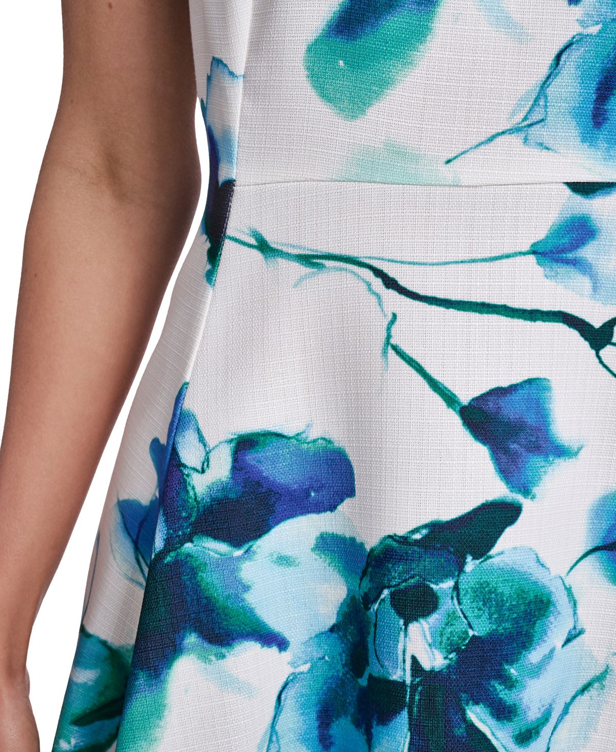 Calvin Klein Women's Short-Sleeve Crew Neck Midi Dress view 3 — MAYCSS fashion products