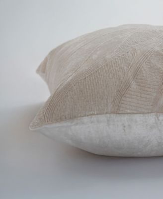 Veda Velvet Decorative Pillow, 22" x 22"