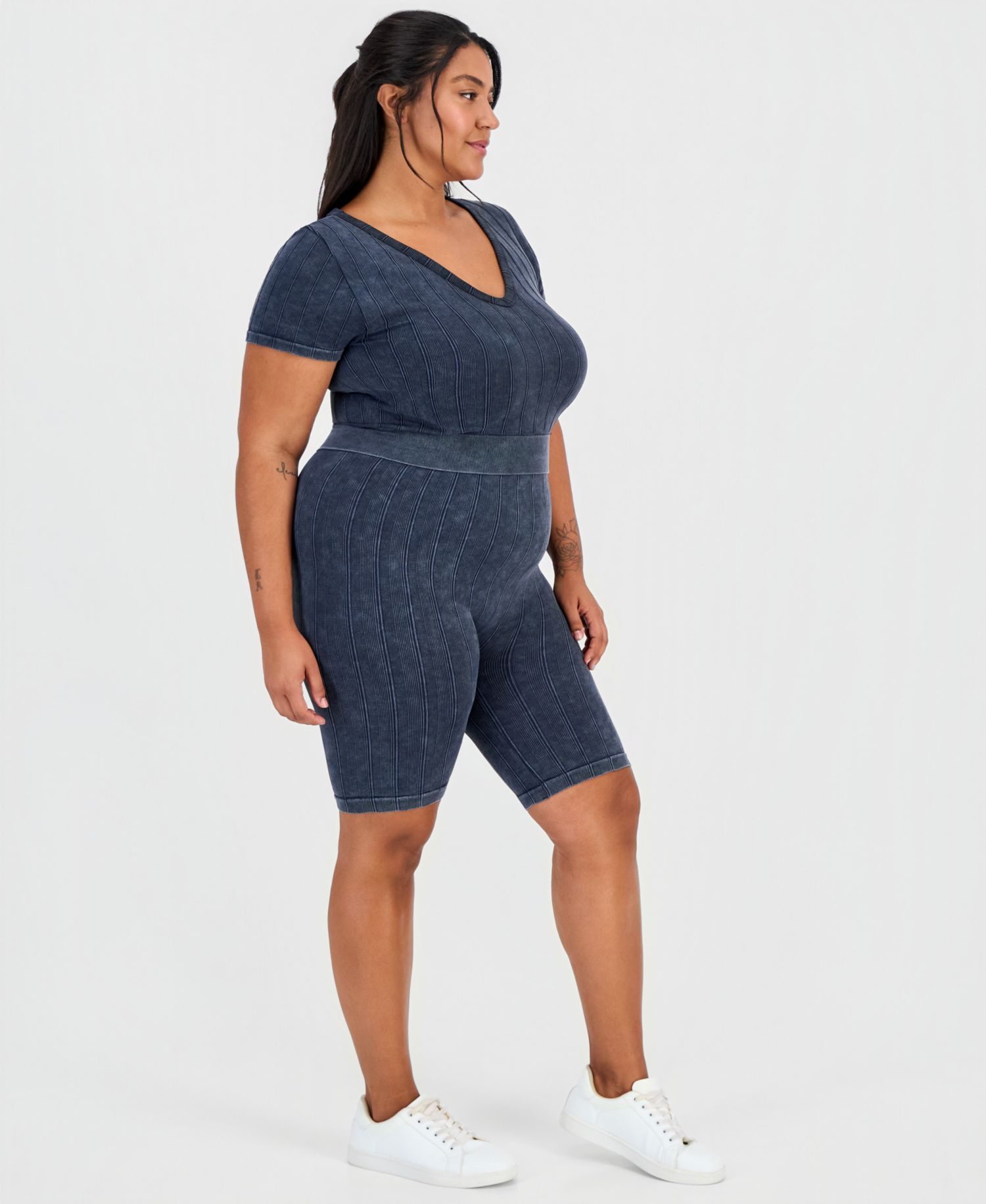 Trendy Plus Seamless Ribbed Pull-On Shorts