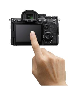 Alpha a7 V Mirrorless Camera with FE 28-70mm f/3.5-5.6 OSS II Lens