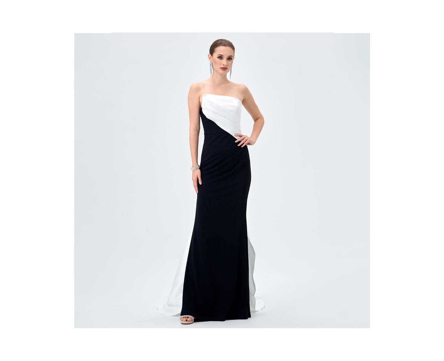 Women's Yulitza Asymmetric Gown