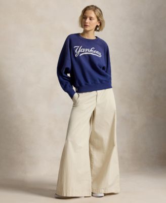 Women's Long-Sleeve Sweatshirt