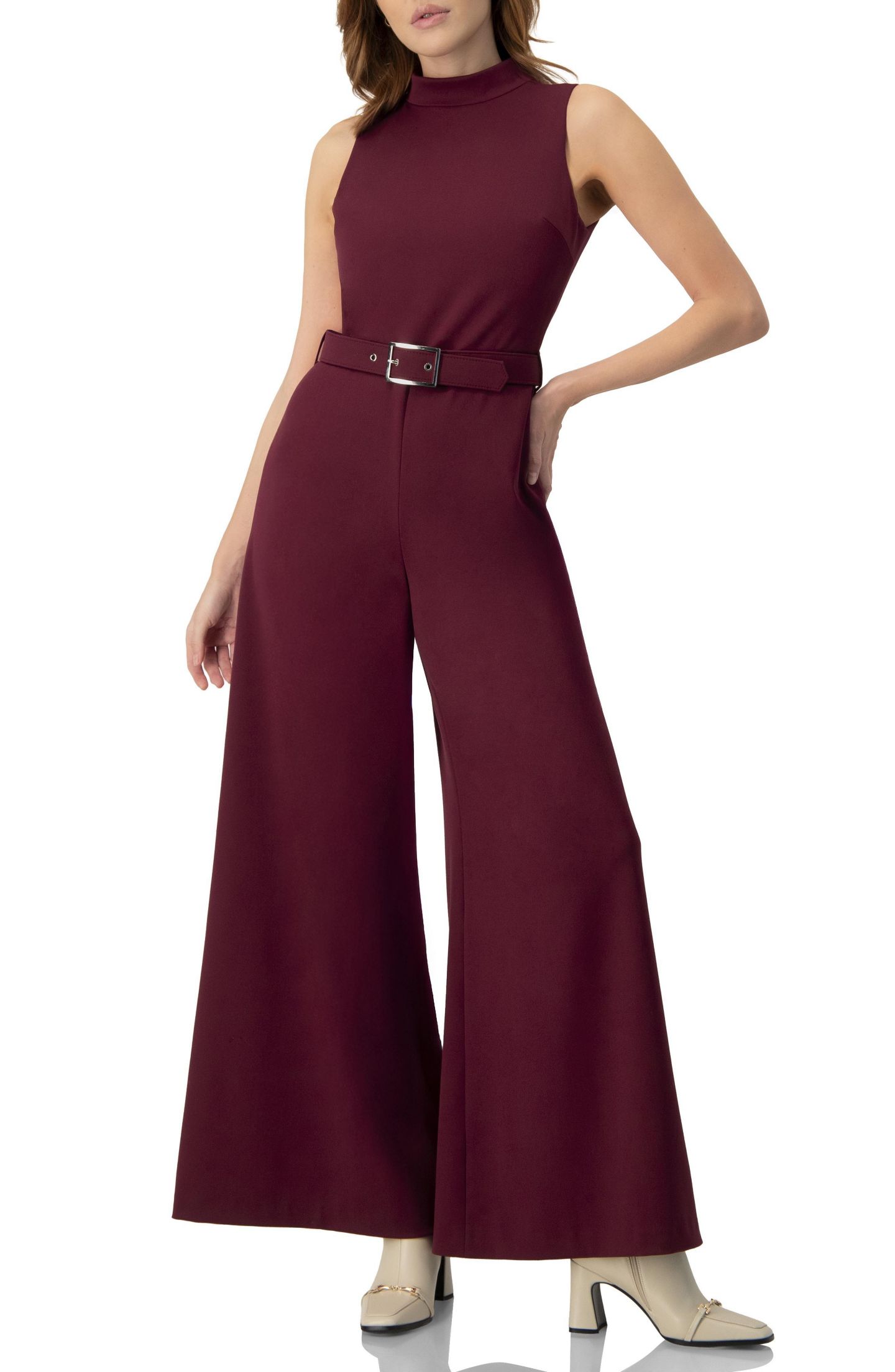 Женский комбинезон Ivonne Sleeveless High Neck Jumpsuit with Belt, цвет: Винный — фото 1