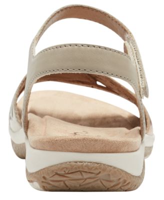 Women's Sylo Perforated Leather Flat Sandals