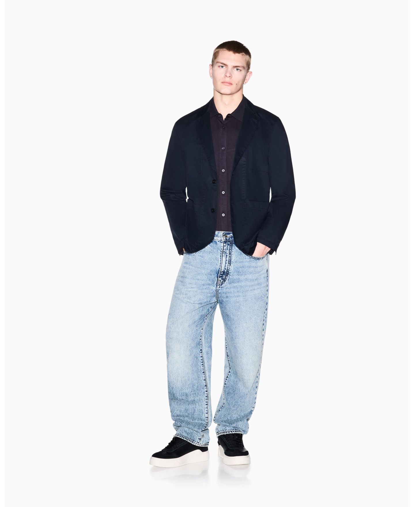 Мужская куртка A|X Armani Exchange White Edition Twill, цвет: Глубокий тёмно-синий — фото 2