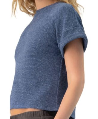 Women' Straight Knit Blouse with Crew Neck