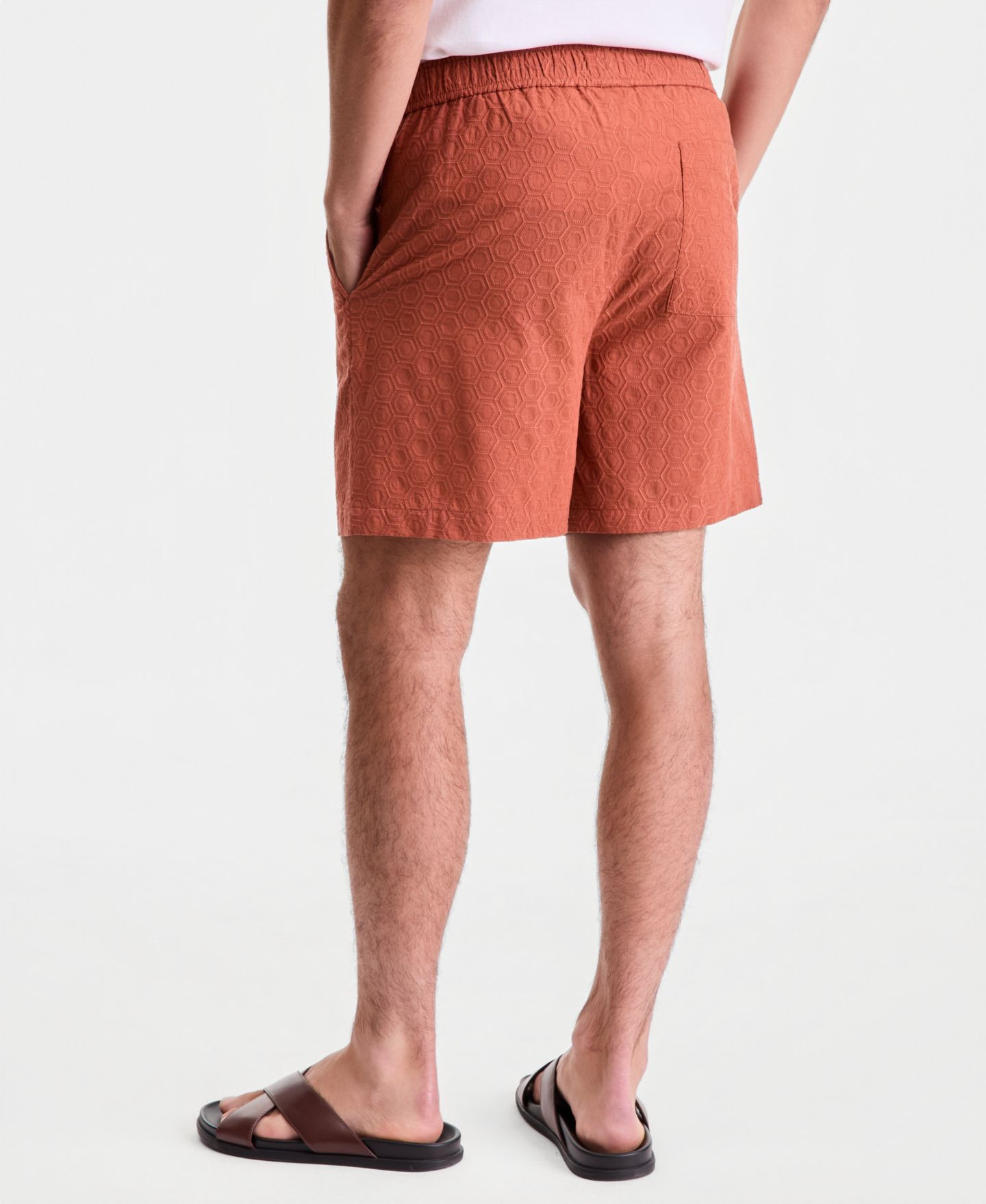 Мужские шорты Alfani Eyelet Pull-On Shorts, Macy's Exclusive, цвет: Насыщенный сиена — фото 4