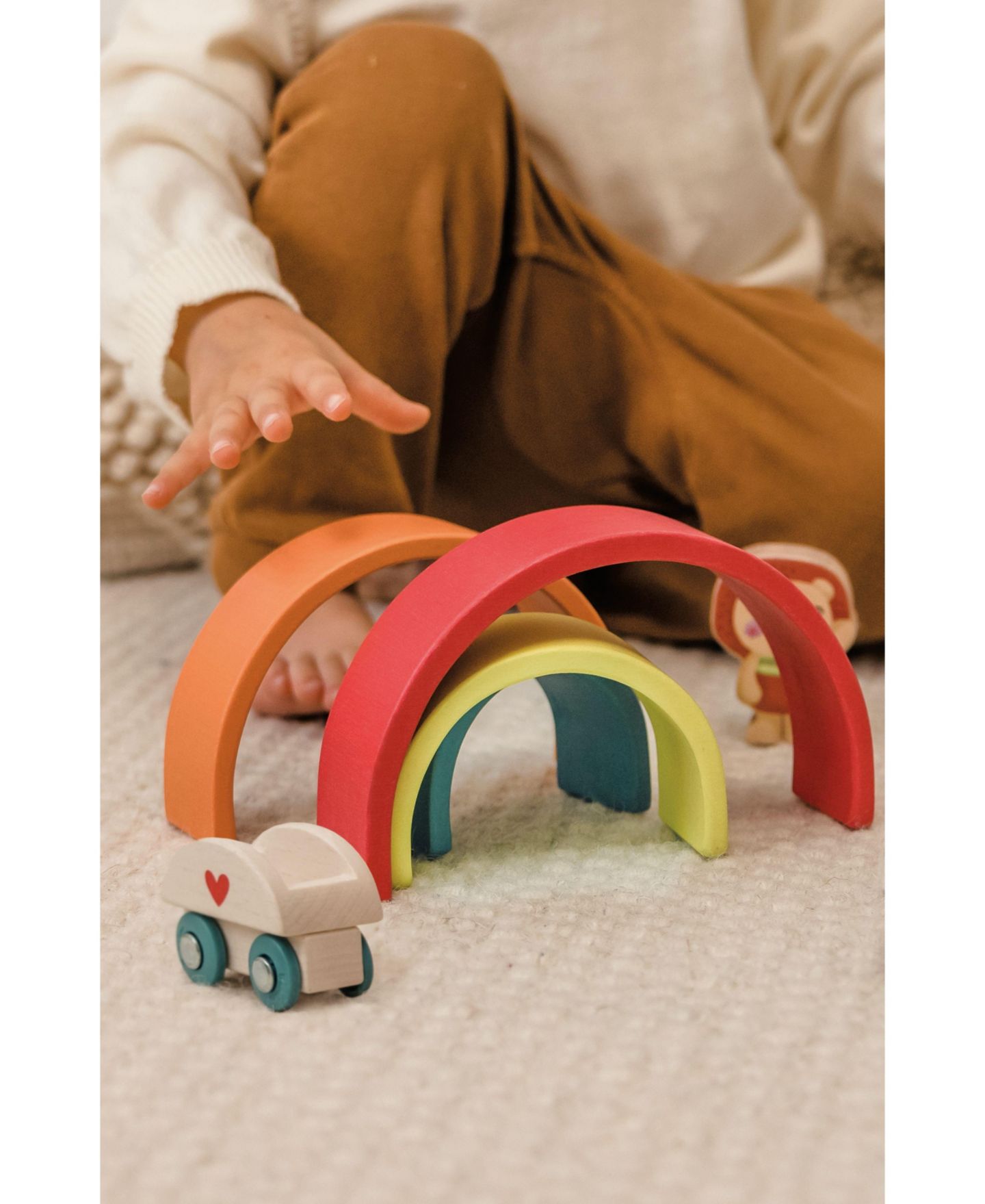 Детские конструкторы Bababoo and friends Enchanted Rainbow 12-Piece Wooden Stacking Roleplay Set, Ages 2+ — фото 5