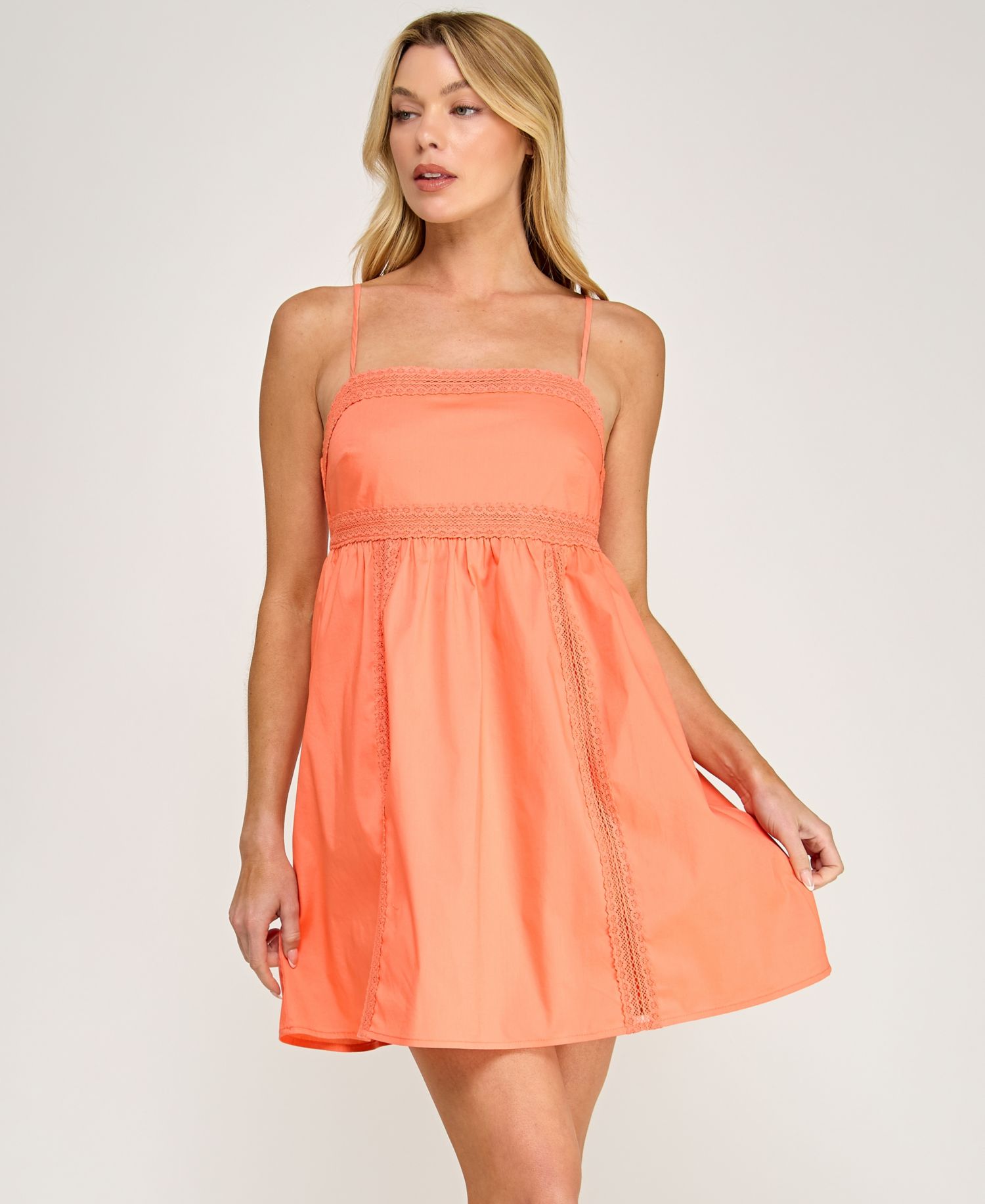 Juniors' Sleeveless Square Neck Poplin Short Dress