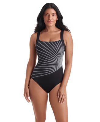 Women's Sport Scoop Neck Illusion One-Piece Swimsuit