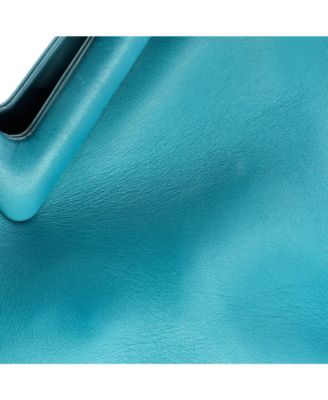 Medium Point Shoulder Bag Leather