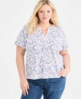 Plus Size Printed Short-Sleeve Split-Neck Top