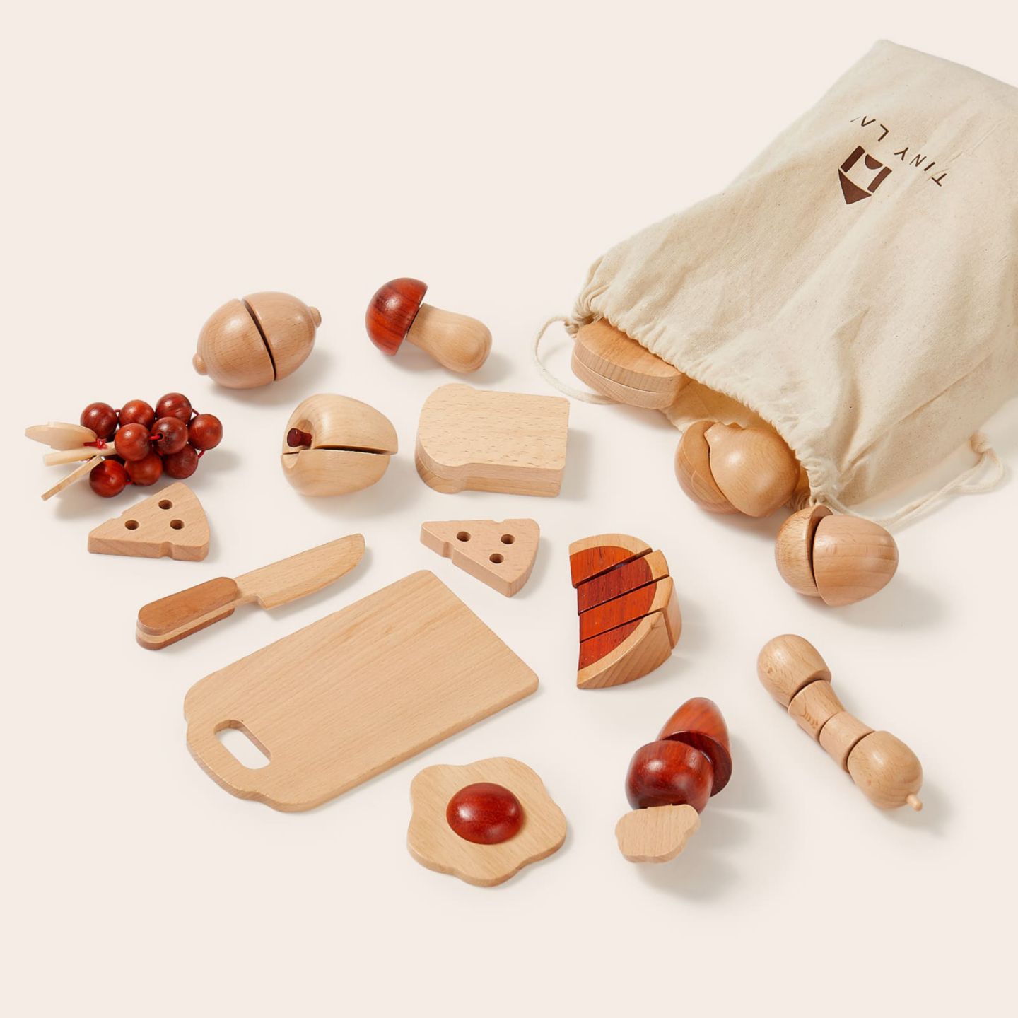 Детские игрушки Tiny Land Cut-and-Play Wooden Play Food Set, 10+ Pieces, Ages 3+ — фото 1