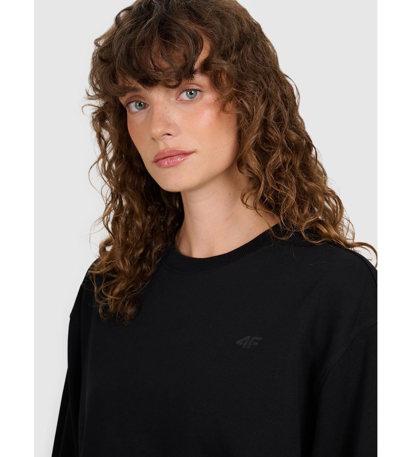 Женское худи 4F Pullover Basic Sweatshirt Without Hood, цвет: Глубокий чёрный — фото 4