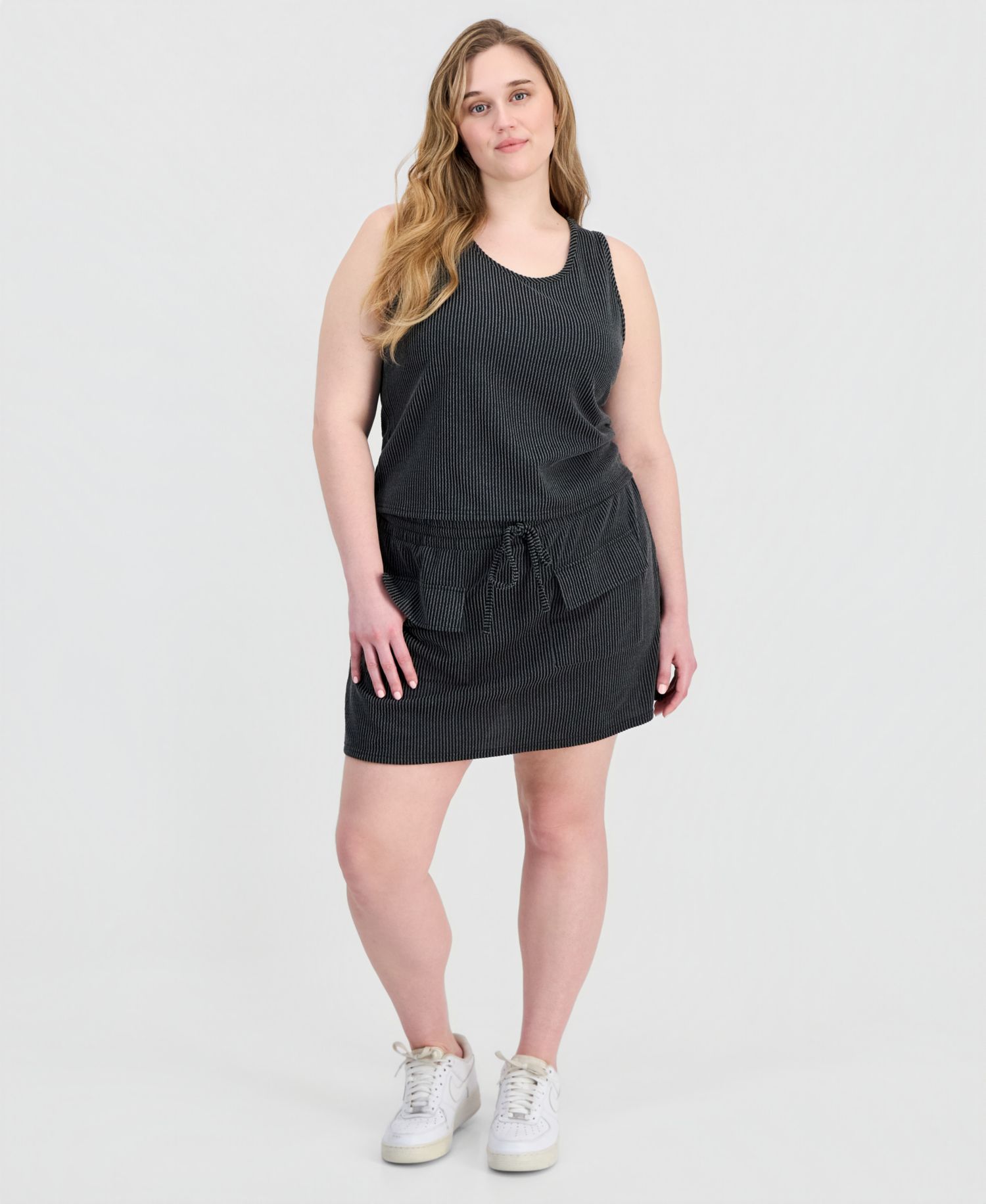 Trendy Plus Size Ribbed Knit Sleeveless Top & Skort Set