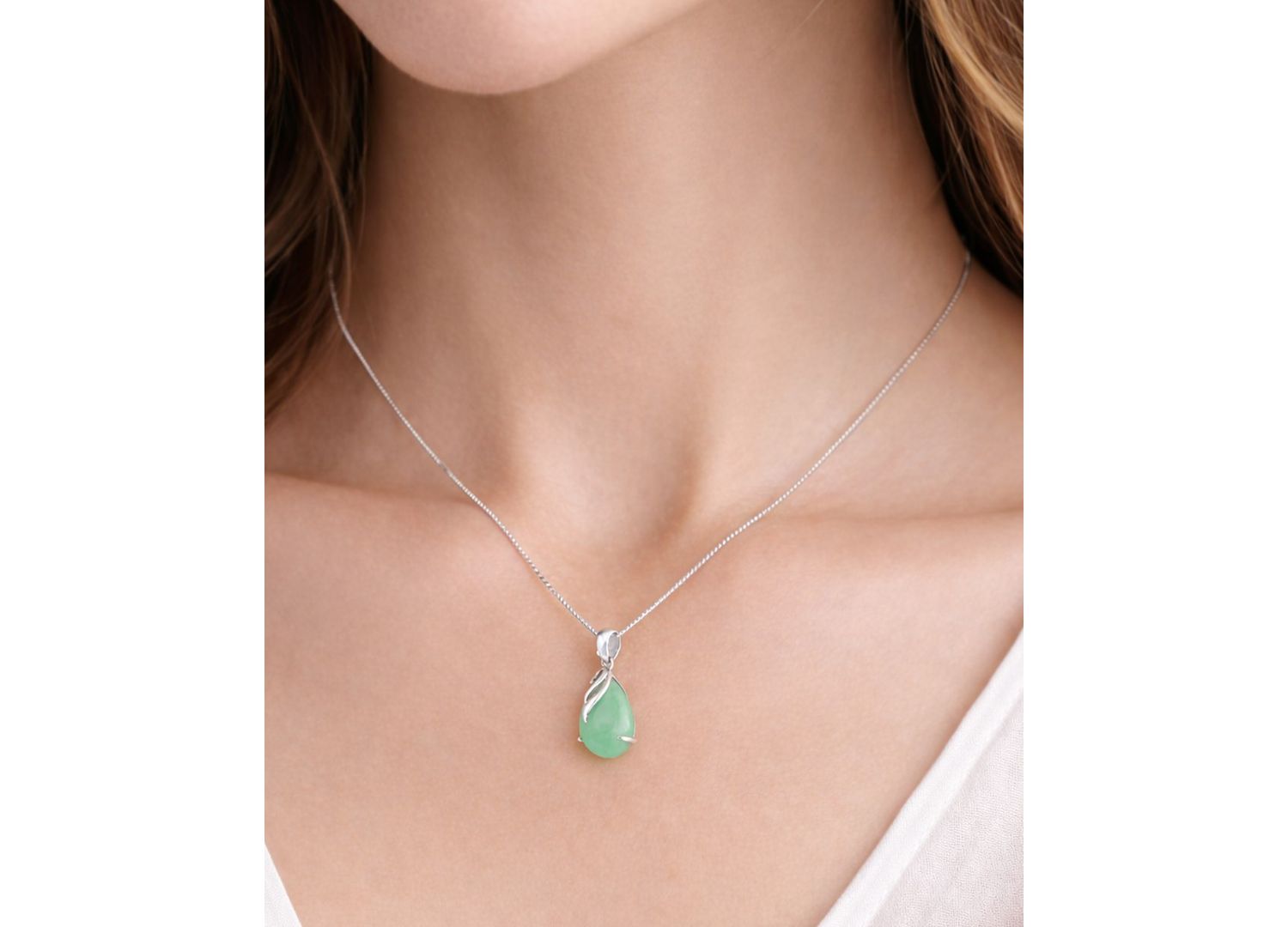 Green Jade Pendant Necklace in Sterling Silver