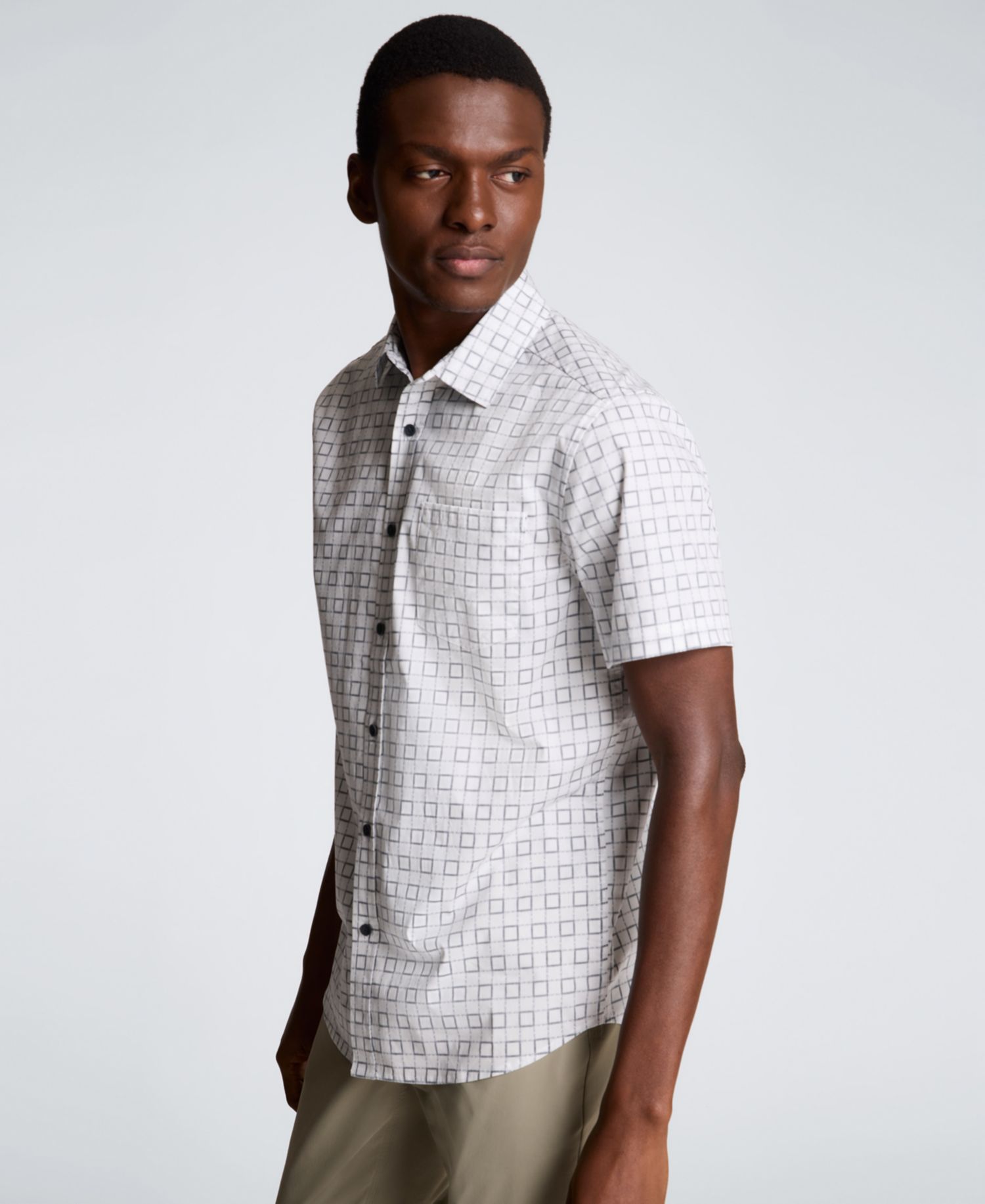 Men's Short-Sleeve Slim-Fit Shirt