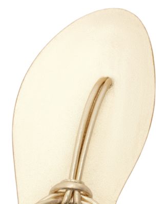 Women's Nina Round Toe Flat Sandals