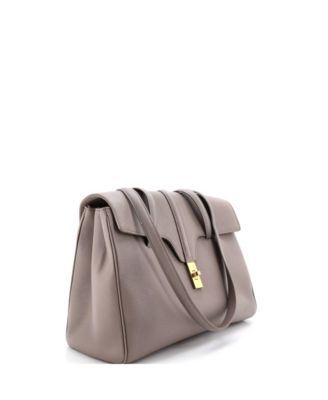 Medium Soft 16 Bag Smooth Calfskin