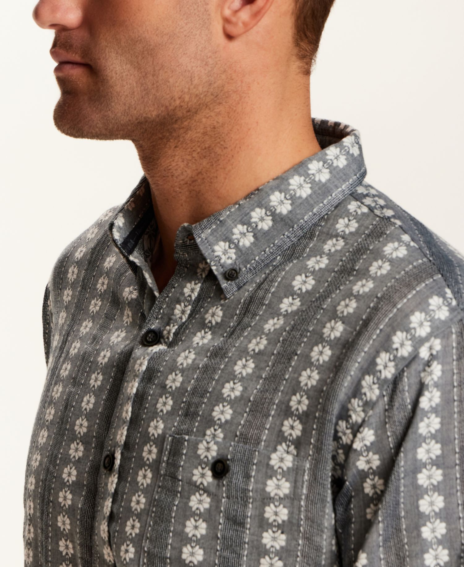 Men's Short-Sleeve Embroidered Flower Striped Shirt