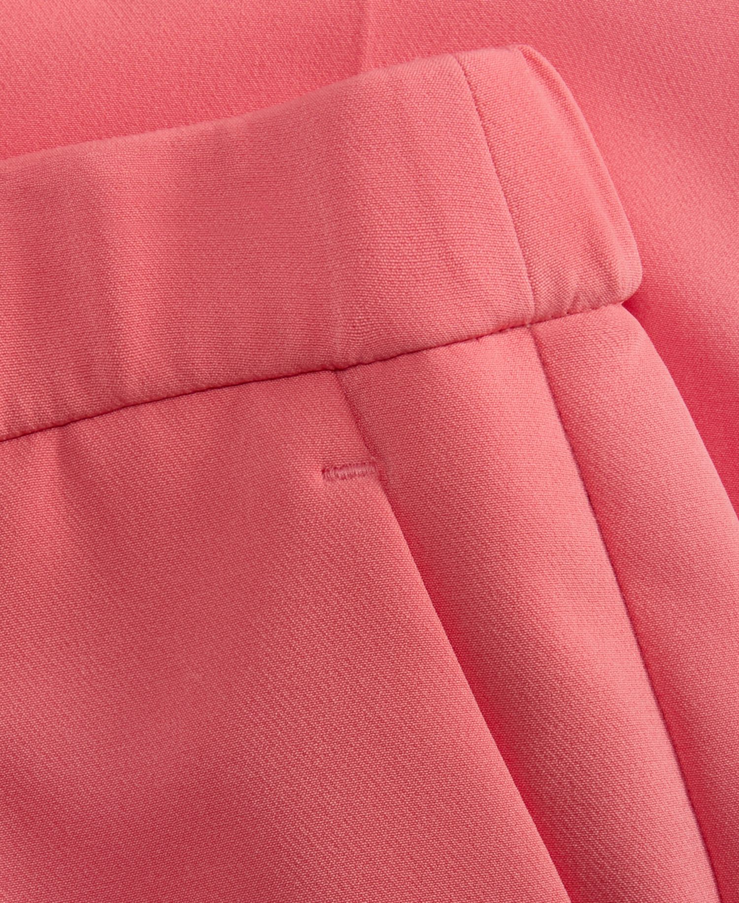 Women's Cropped Pull-On Pants