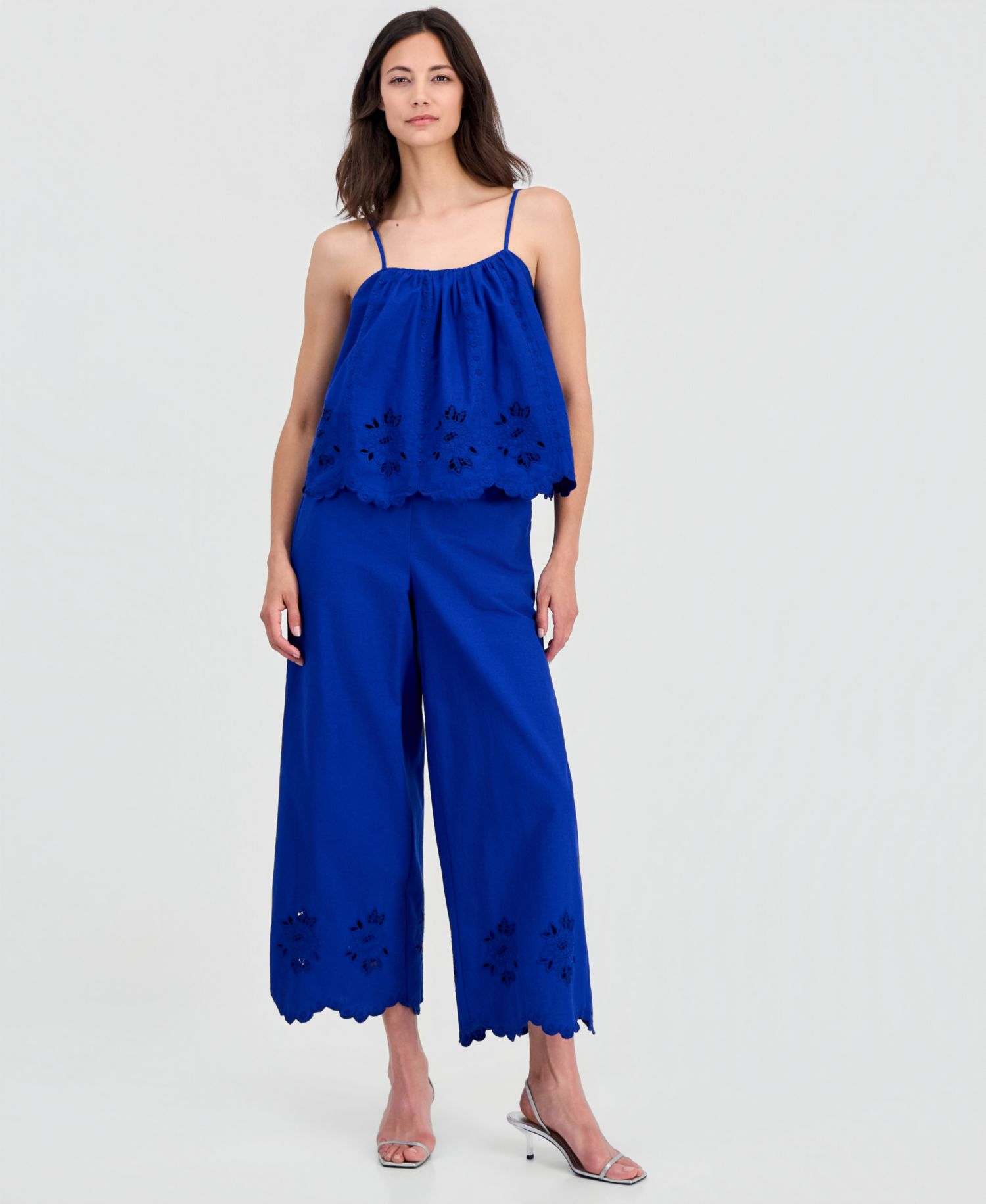 Women's Linen-Blend Cutwork-Hem Pull-On Pants