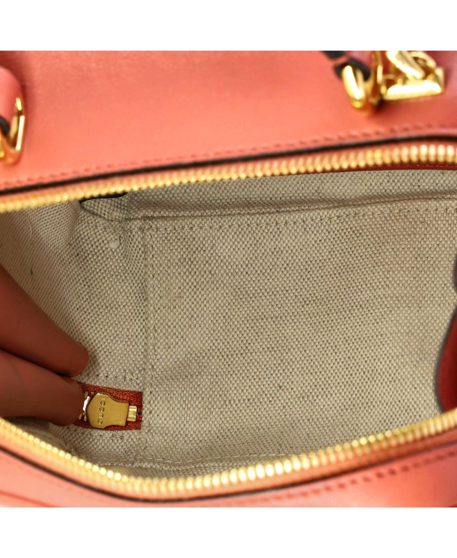 Blondie NM Top Handle Shoulder Bag Diagonal Quilted Leather
