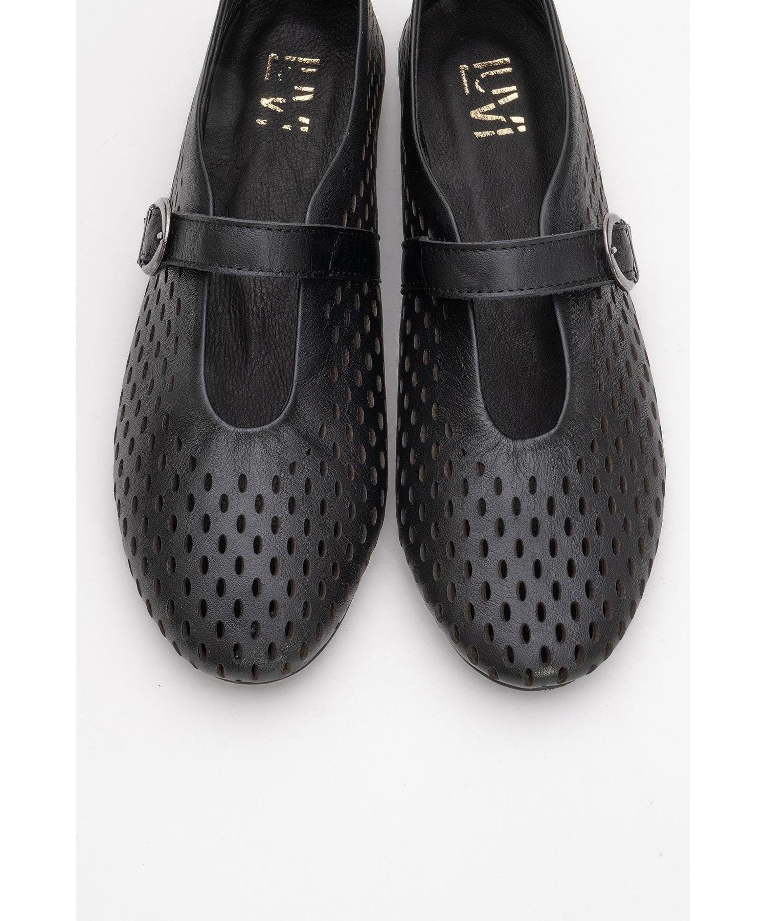 Forever and Always Shoes Women's Arian Leather Ballet Flat