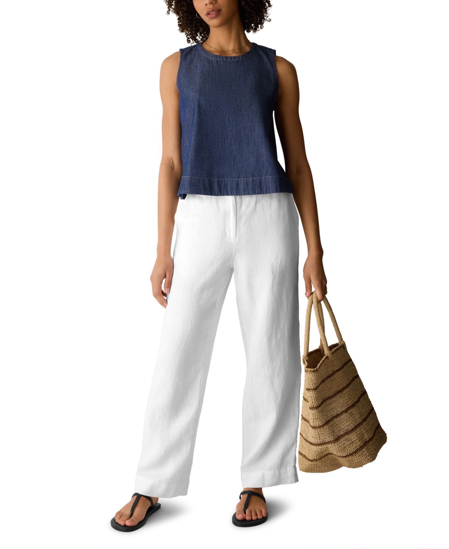 Women's Sleeveless Round Neck Top