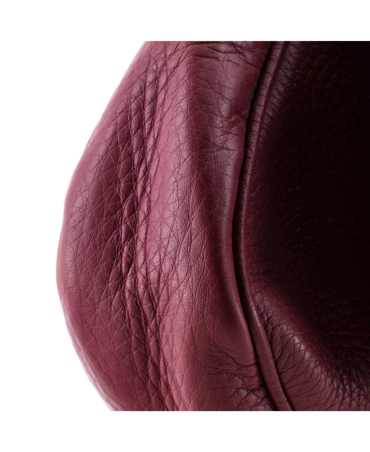 Medium Soho Chain Crossbody Bag Leather