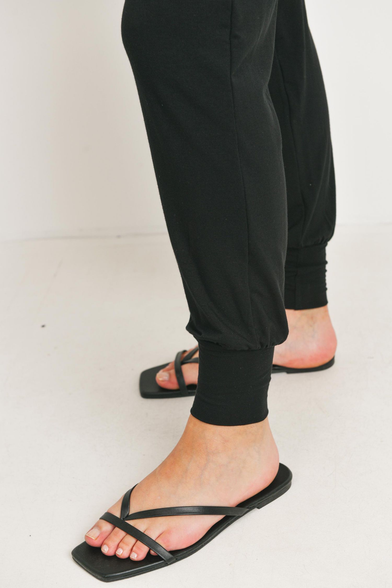 Maternity Over-the-Belly Pull-On Joggers With Side Pockets