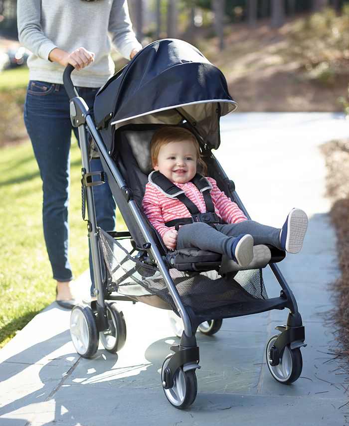 Graco Baby Breaze Stroller & SnugRide Click Connect 35 Infant Car Seat