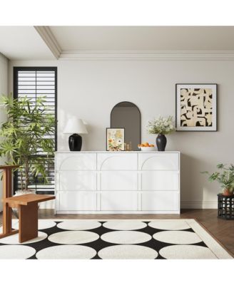 9-Drawer Dresser With Elegent Design