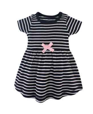 Natural Cotton Dresses Featuring Both Short and Long Sleeves