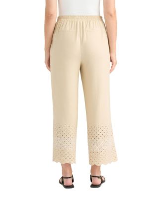 Women's Cropped Pant with Scallop Eyelet Hem