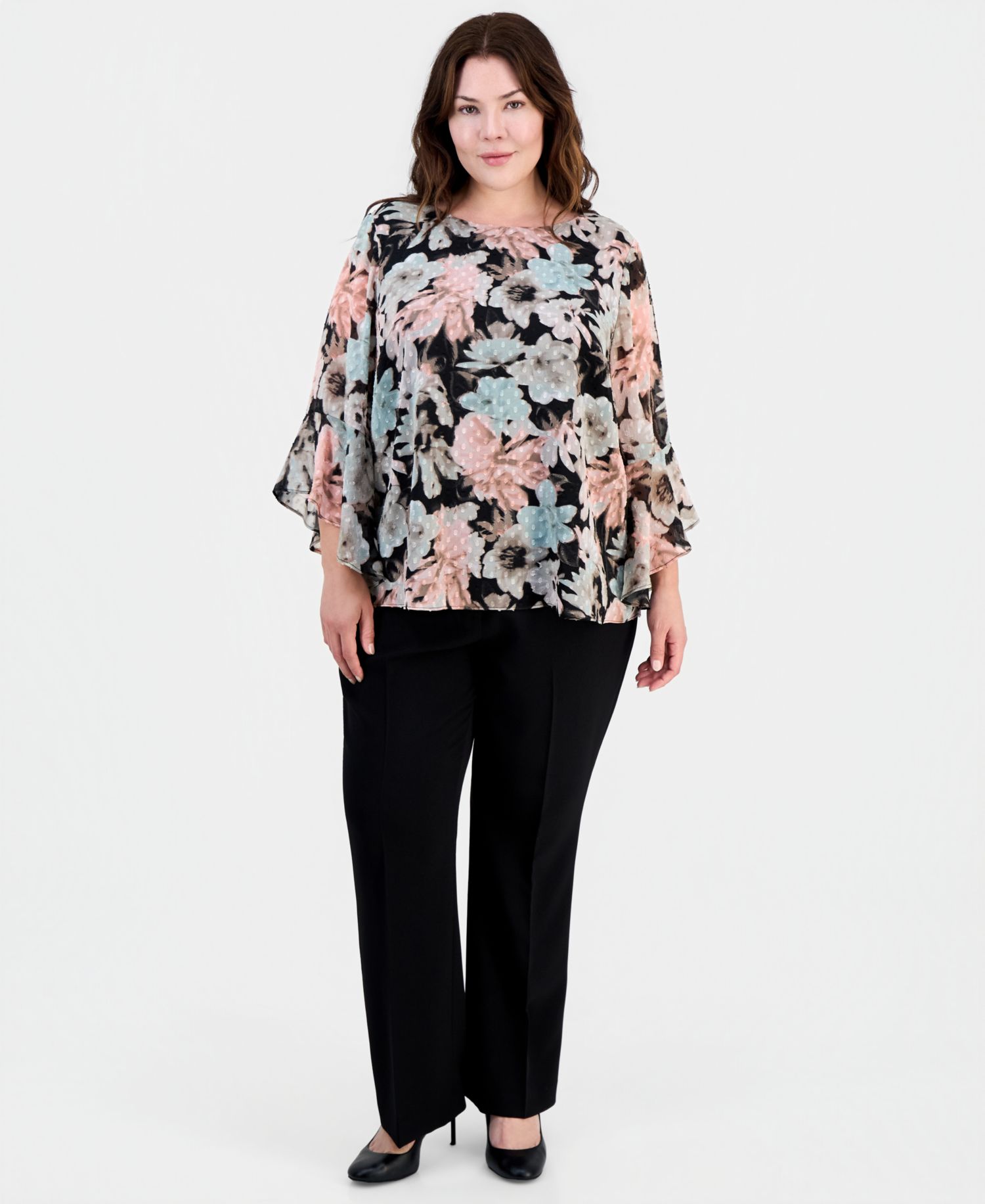 Plus size Floral Clip-Dot 3/4-Sleeve Top