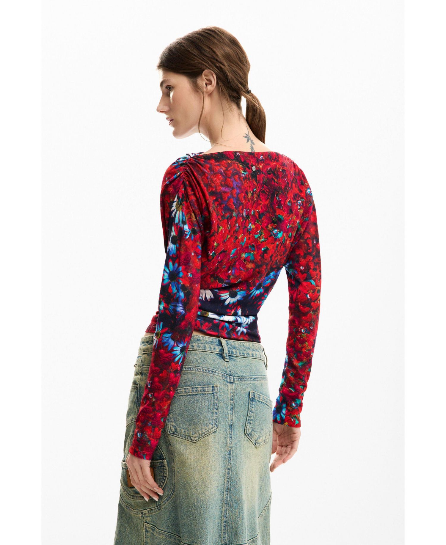 Women's Thin daisy sweater