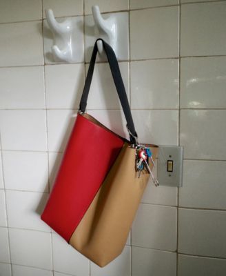 Selection Women's Leather Bucket Bag