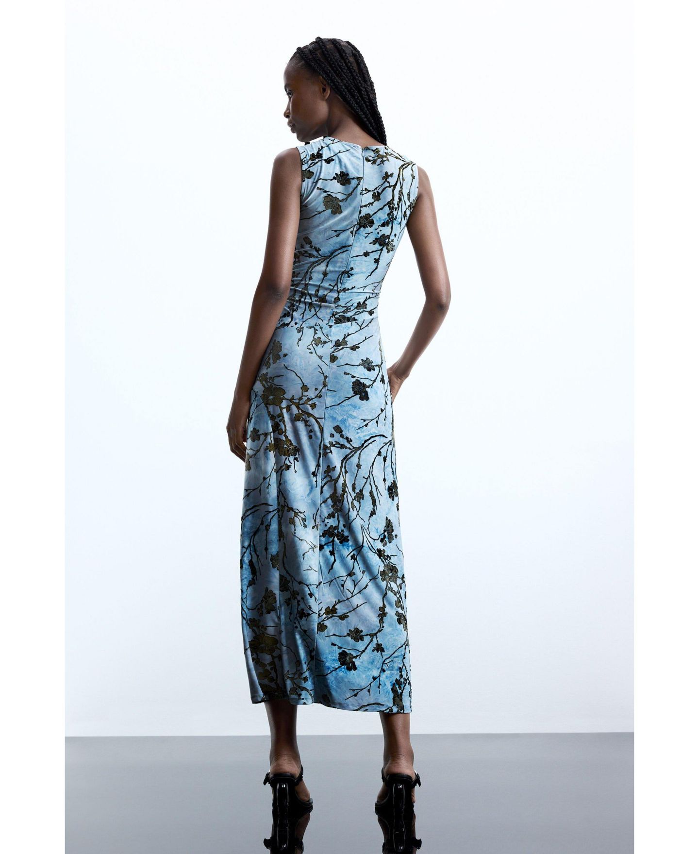 Женское платье Desigual Flocked midi, цвет: Яркий синий — фото 3