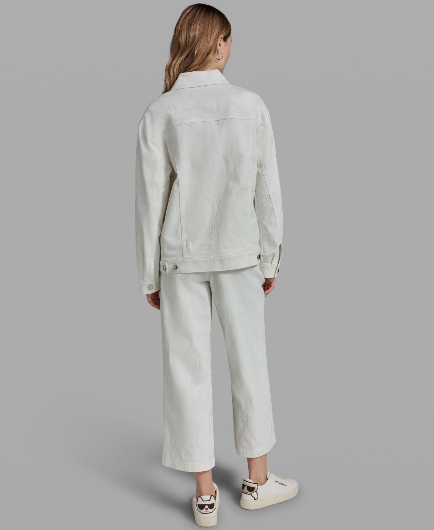 Women's Long-Sleeve Collared Jacket