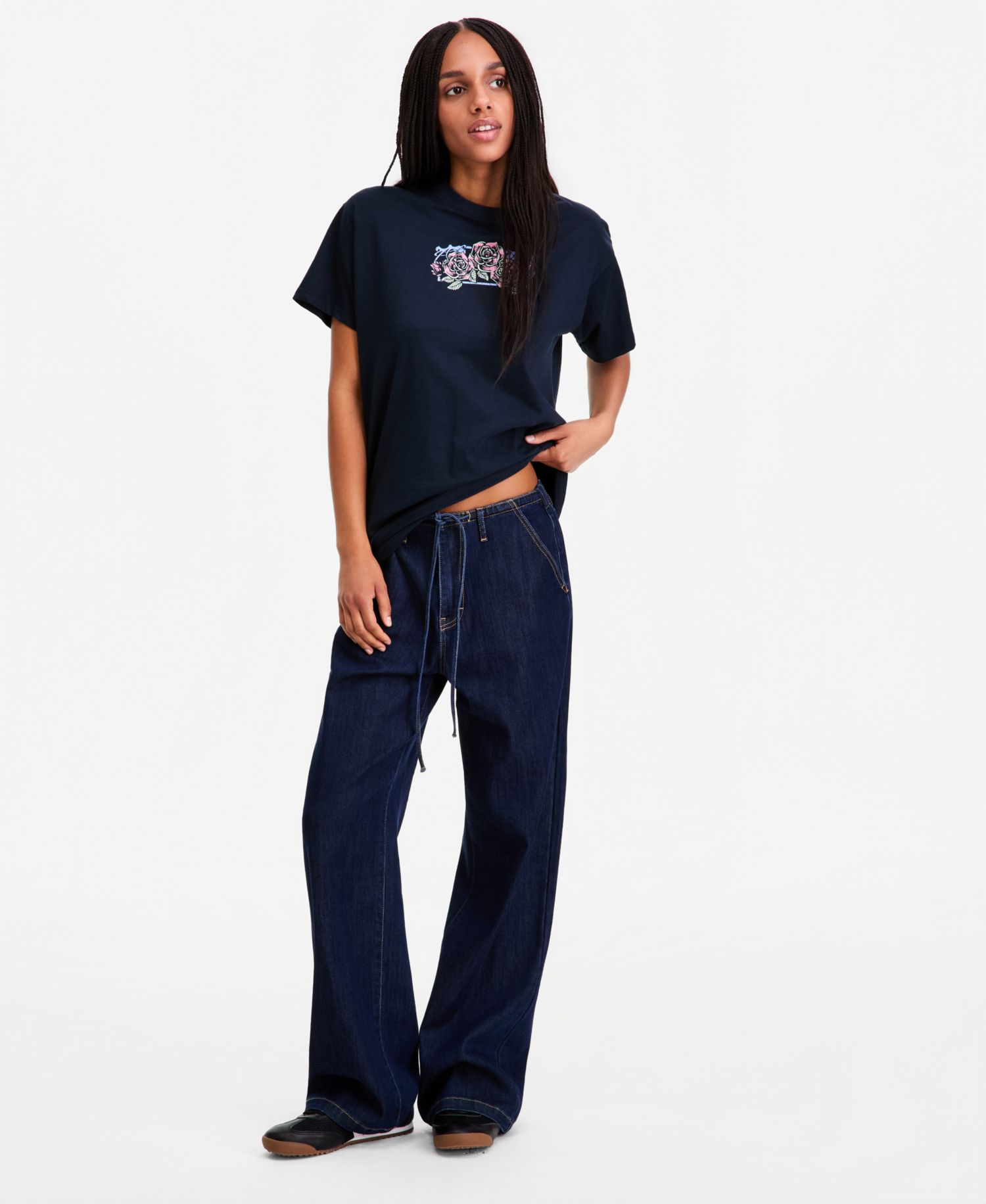 Juniors' Cotton Rose Vibes Boyfriend Tee