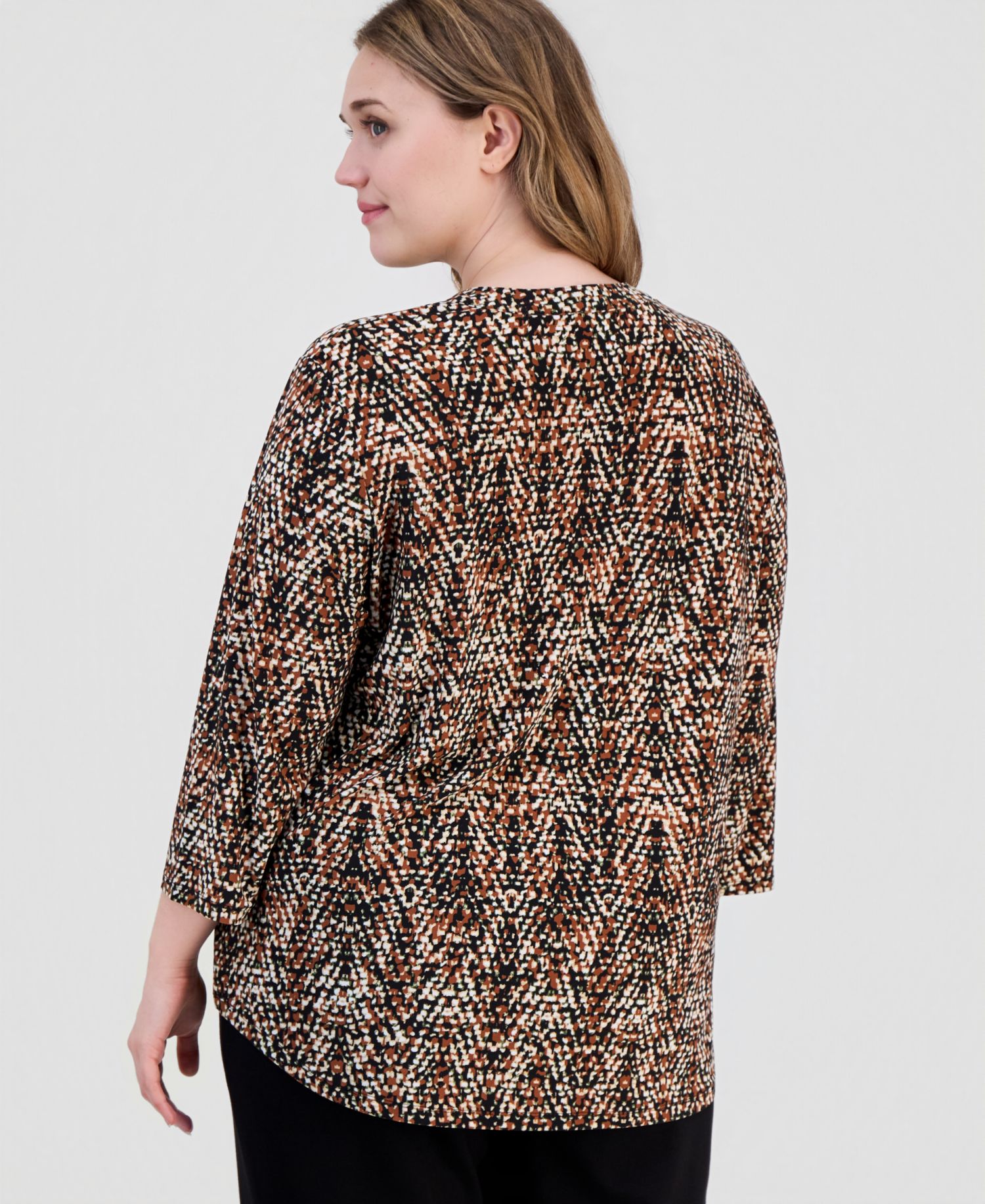 Plus Size Printed Split-Neck 3/4-Sleeve Top