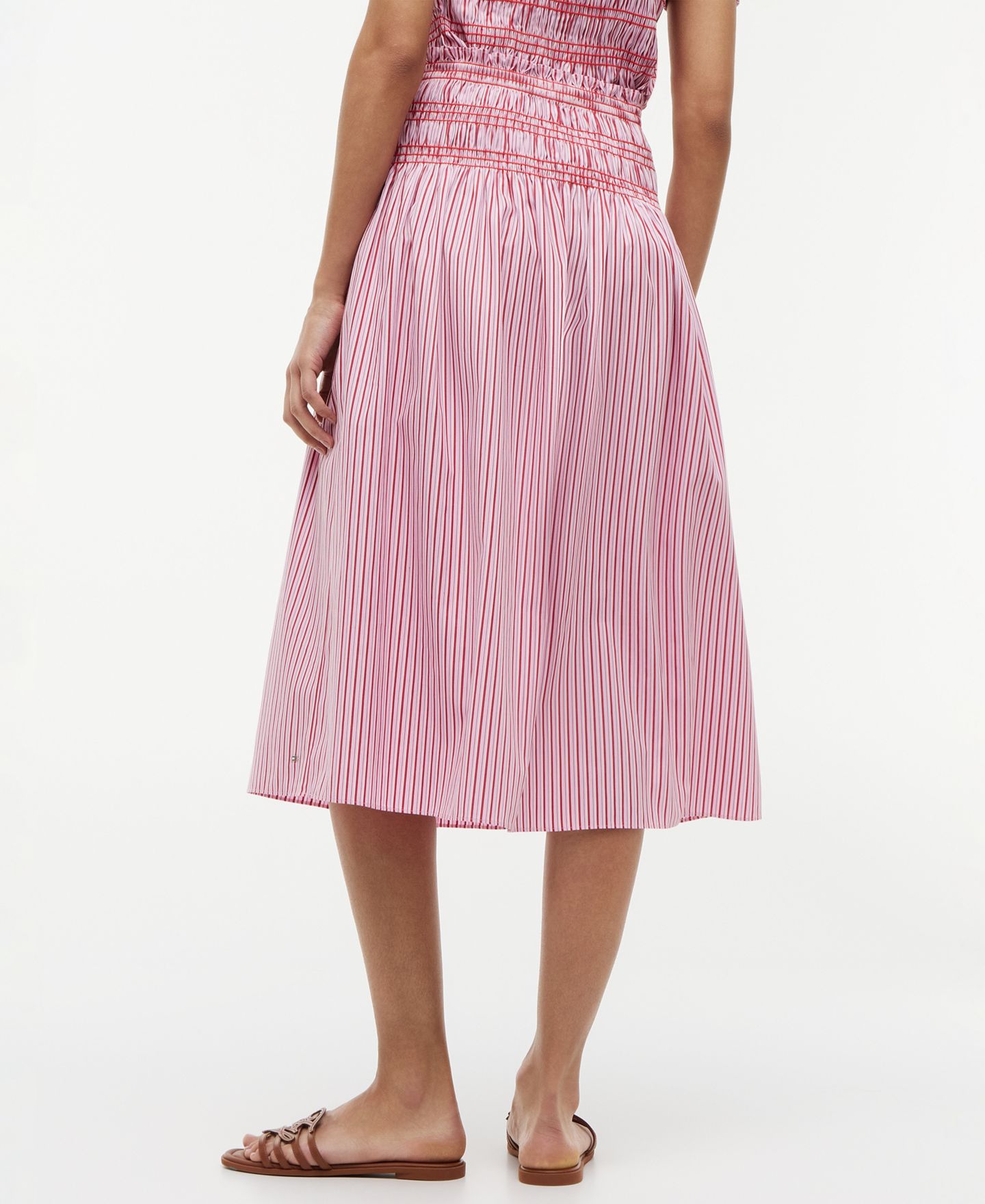 Женская юбка Tommy Hilfiger Cotton Smocked Striped Midi, цвет: Розовый разноцветный полосатый — фото 4