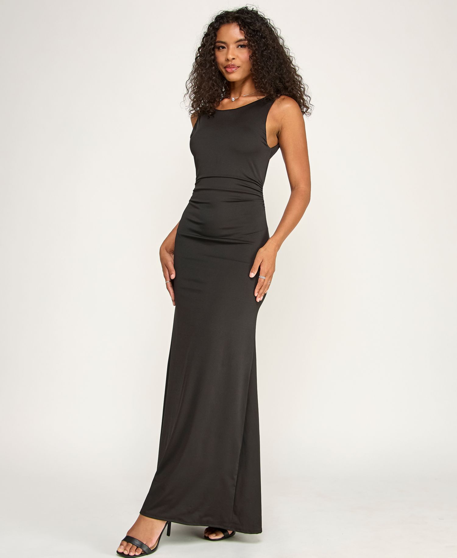 Women's Crewneck Pull-On Open Back Maxi Dress
